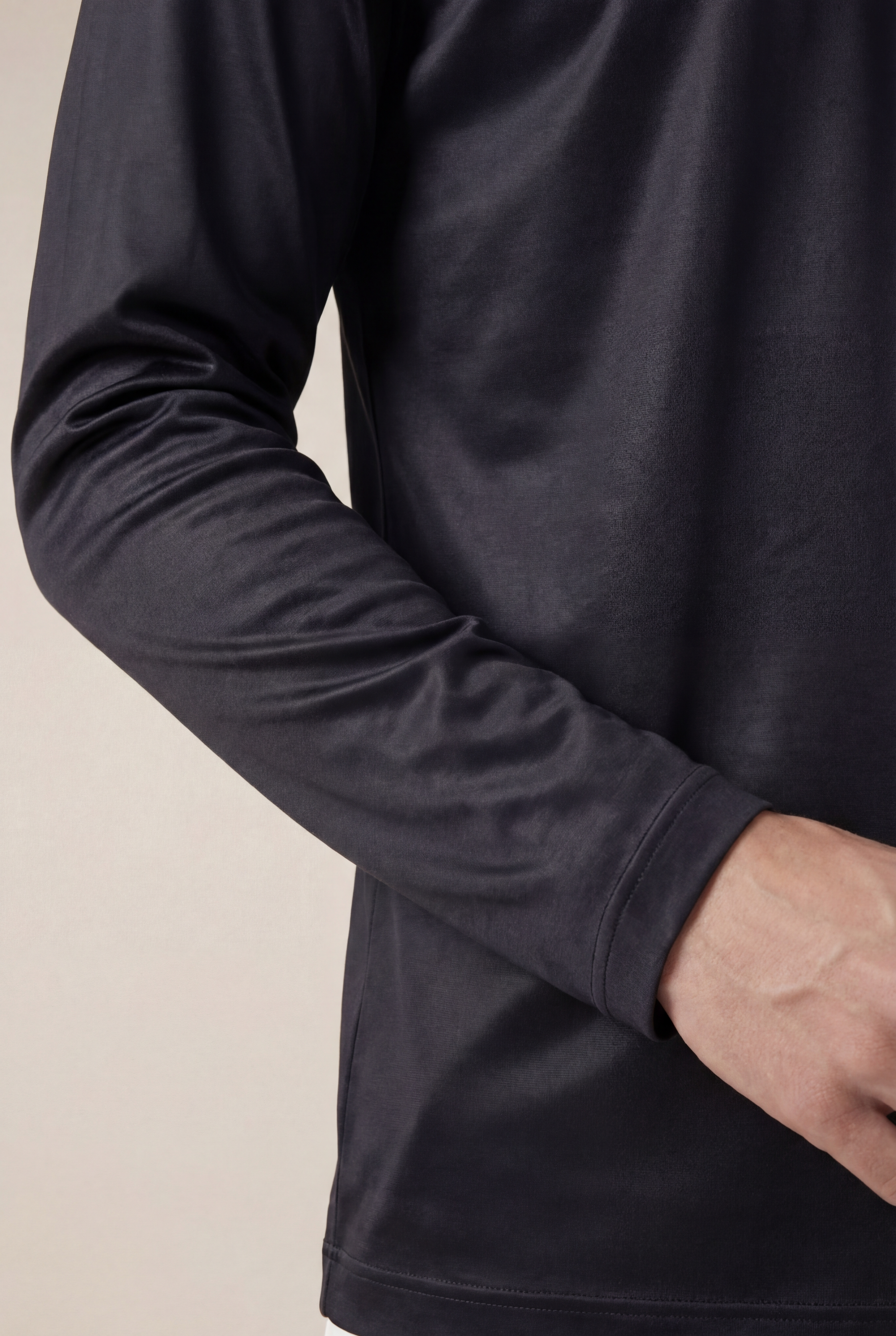 Moreno Long Sleeve Tee Black