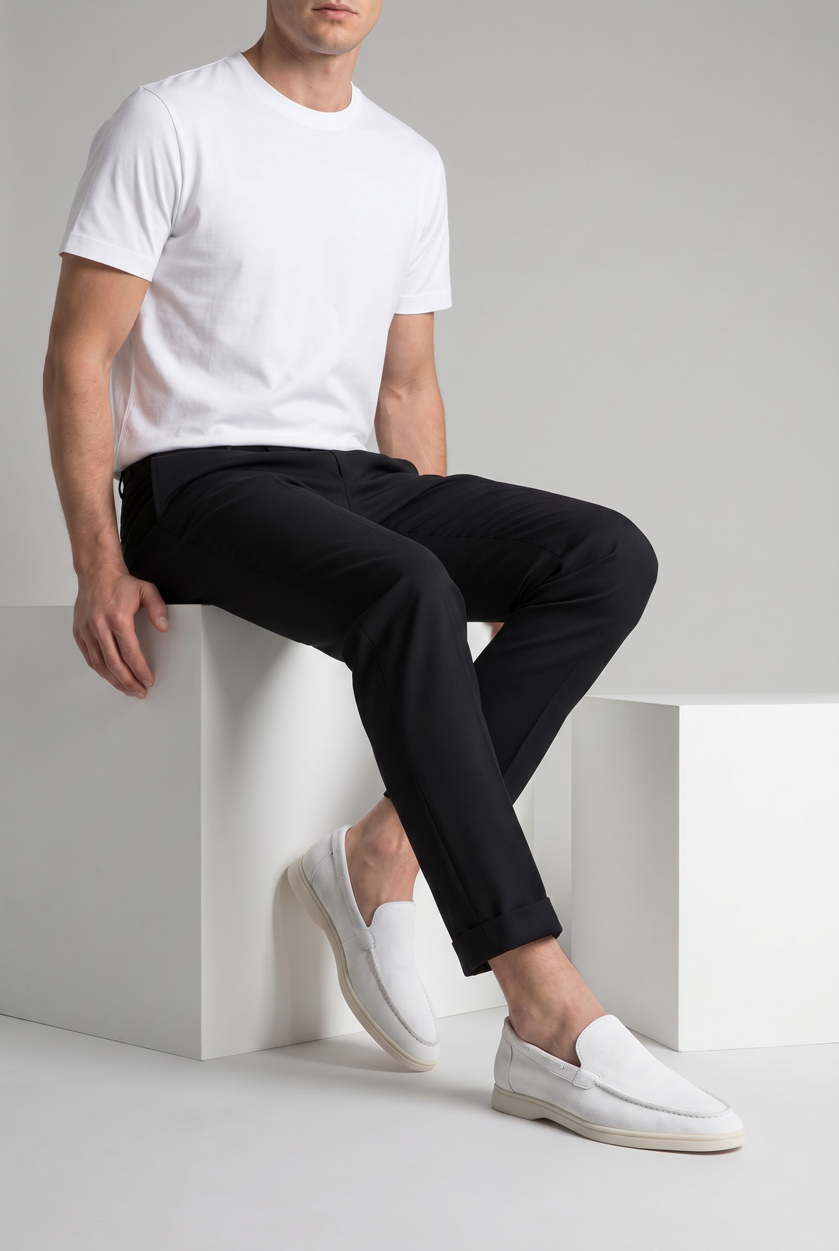 Moreno Classic Suède Loafer White