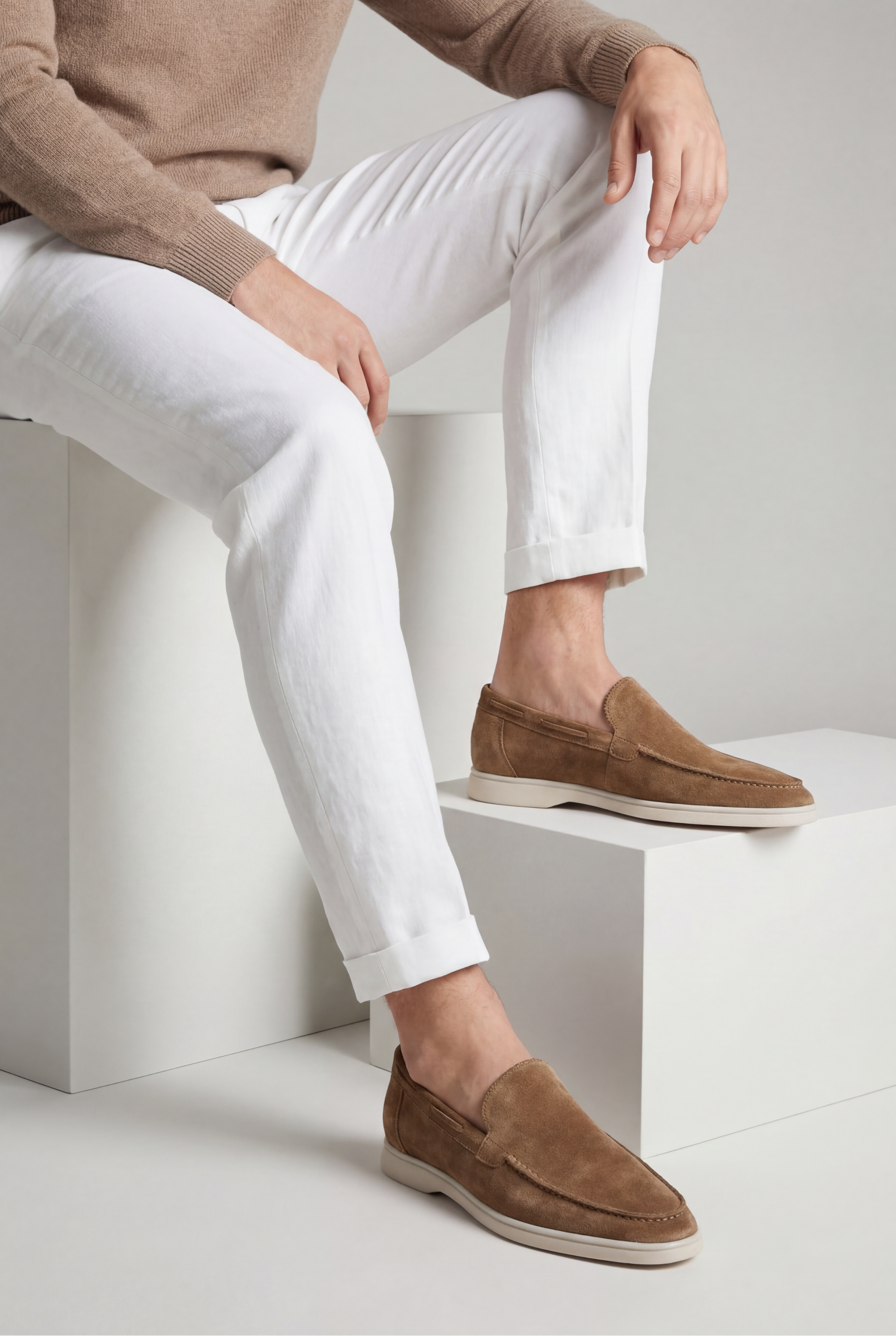 Moreno Classic Suede Loafer Desert