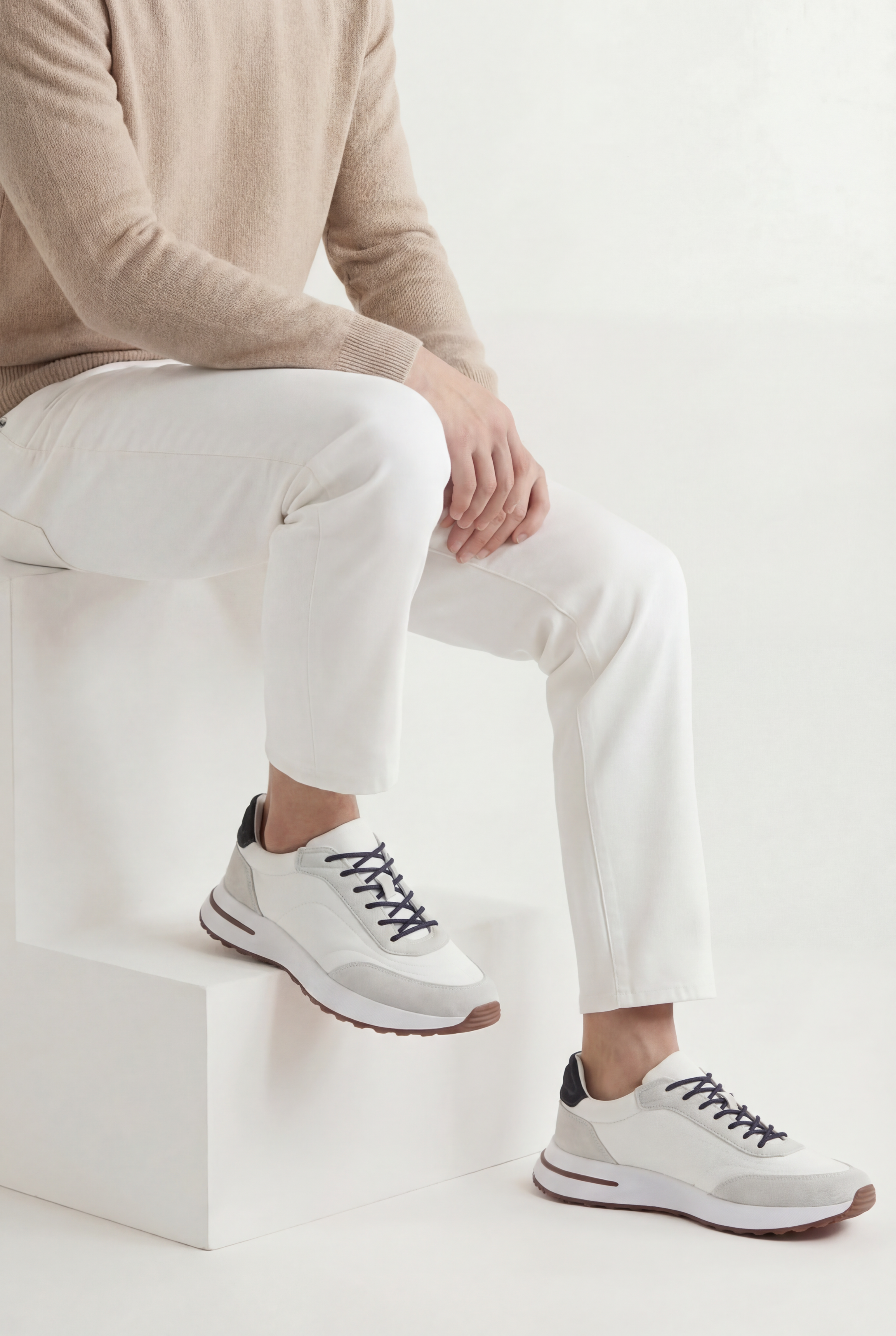 Moreno Sneaker Suede White