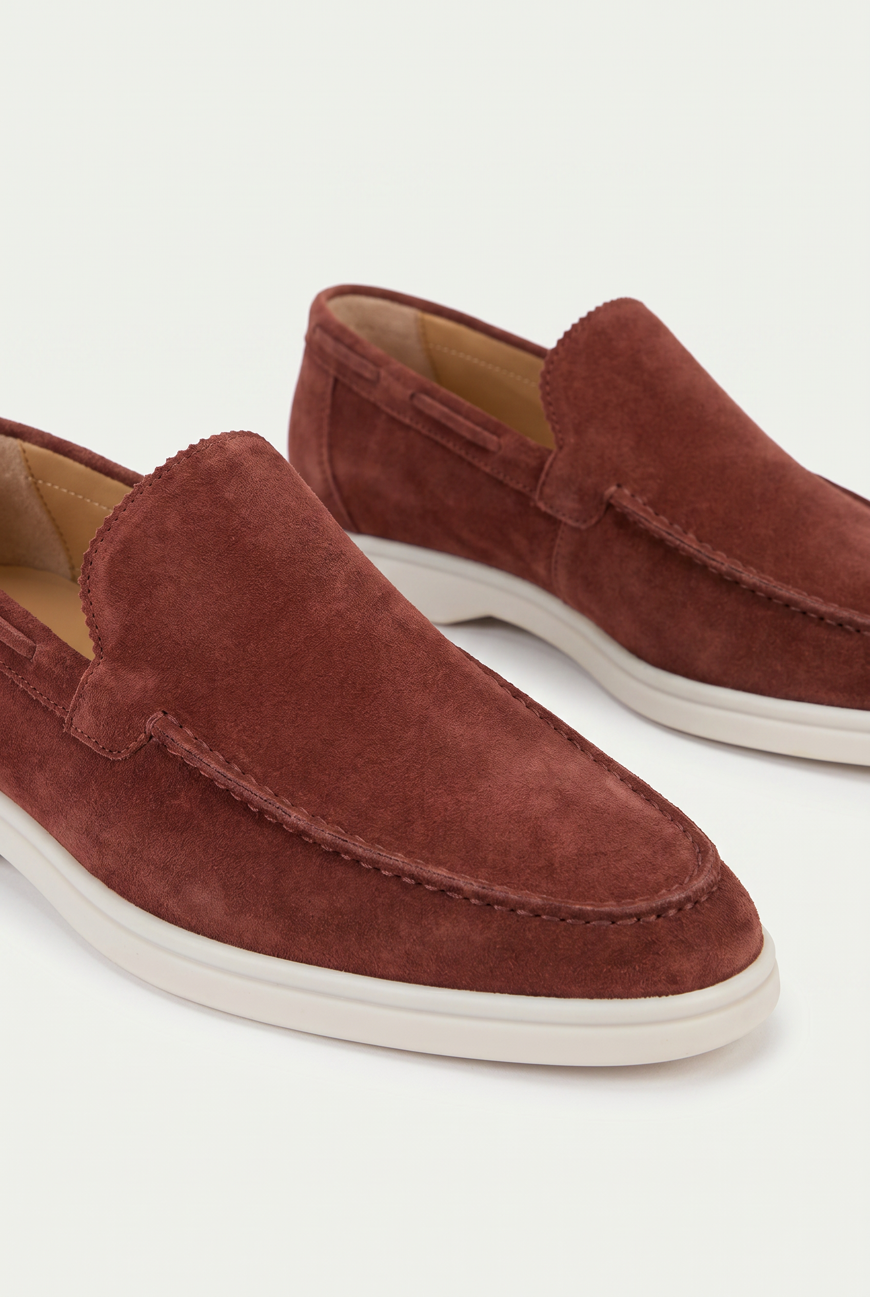 Moreno Classic Suède Loafer Burgundy